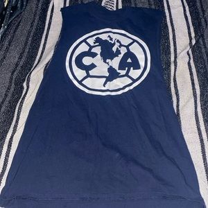 No sleeve work out shirt